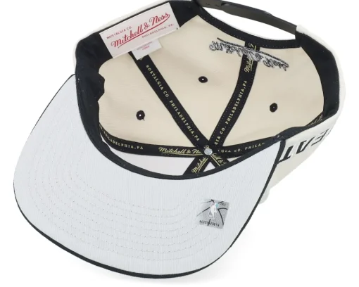 Snapback-Mitchell & Ness Miami Heat Evergreen Cream Black Hwc Off White/Black Snapback - Beige