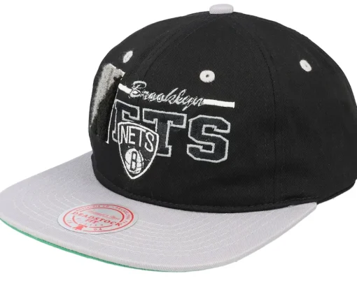 Snapback-Mitchell & Ness Michigan Wolverines Varsity Letter /Yellow Snapback - Blue