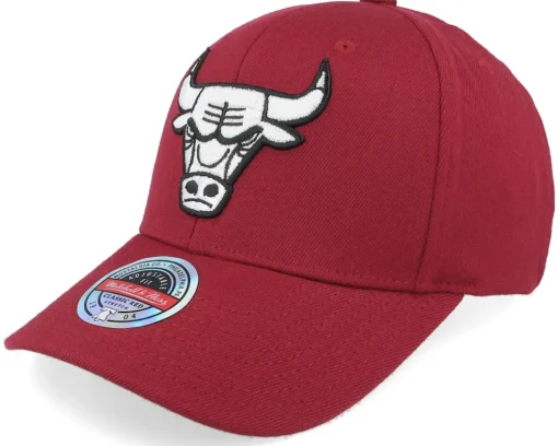 Adjustable-Mitchell & Ness Milwaukee Bucks Classic Burgundy Adjustable - Red