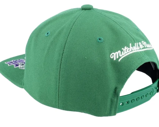 Snapback-Mitchell & Ness Milwaukee Bucks Dead Remix Deadstock Snapback - Green