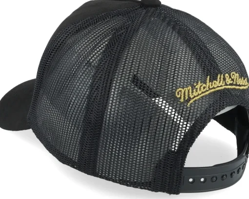Trucker-Mitchell & Ness Milwaukee Bucks Suede Trucker - Black
