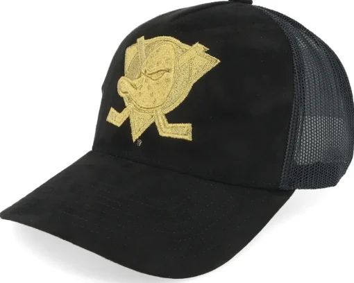 Trucker-Mitchell & Ness Milwaukee Bucks Suede Trucker - Black