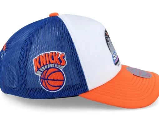Trucker-Mitchell & Ness New York Knicks Party Time Trucker - White