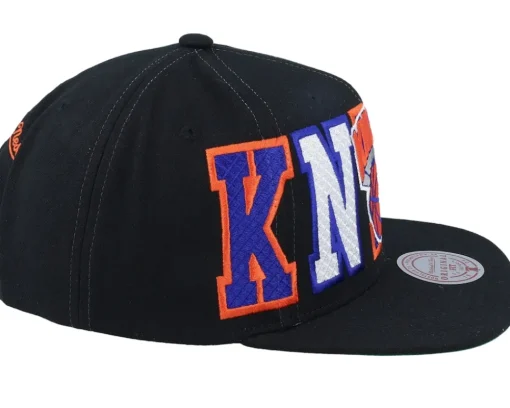 Snapback-Mitchell & Ness New York Knicks Varsity Bust Snapback - Black