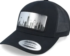 Trucker-Iconic New York Silver Patck Black A-frame Trucker -