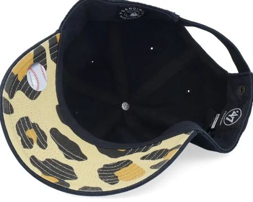 Clearance 47 Brand New York Yankees Bagheera Under Clean Up Dad Cap - Black