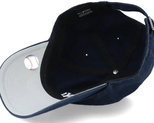 Outlet 47 Brand New York Yankees Base Runner Clean Up Navy/White Adjustable - Blue