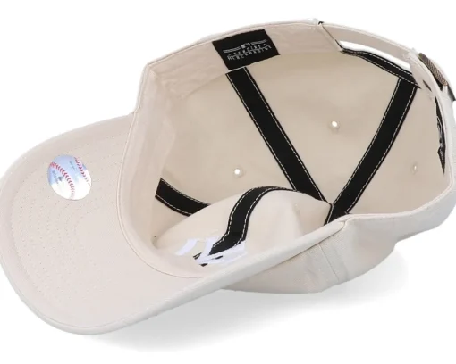 Dad Cap-47 Brand New York Yankees Clean Up Natural/White Adjustable -