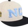 Fitted-Mitchell & Ness North Carolina Tar Heels Team Cord Off White/Black Fitted - Beige