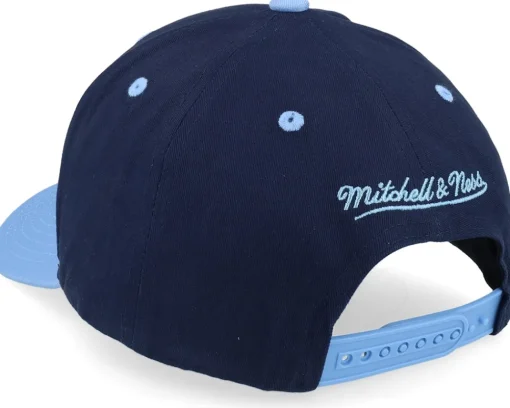 Outlet Mitchell & Ness North Carolina Tar Heels Block Sweep Pro Vintage Navy/Light Adjustable - Blue