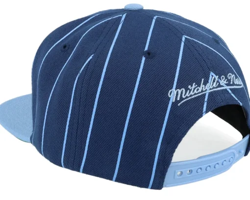Snapback-Mitchell & Ness North Carolina Tar Heels Team Pin Snapback - Blue