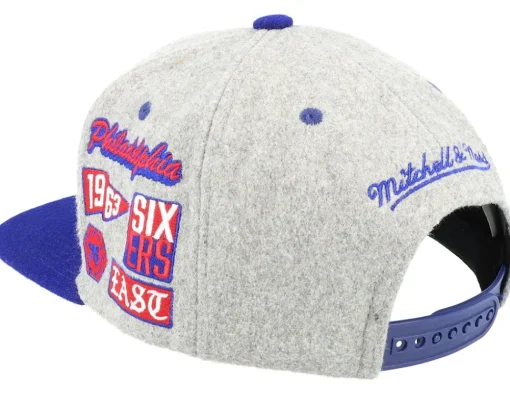 Snapback-Mitchell & Ness Philadelphia 76ers Melton Patch /Royal Snapback - Grey