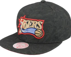 Snapback-Mitchell & Ness Philadelphia 76ers Team Digi Camo Snapback - Black