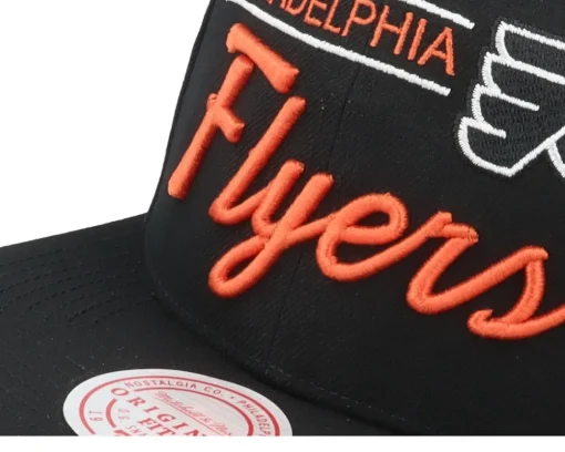Clearance Mitchell & Ness Philadelphia Flyers Retro Lock Up Snapback - Black