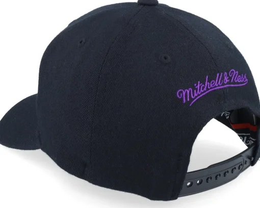 Adjustable-Mitchell & Ness Pinscript /Purple Adjustable - Black