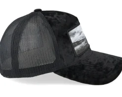 Trucker-Scenes Quiet Place Velvet Black/Black A-frame Trucker -