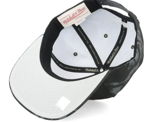 Snapback-Mitchell & Ness San Antonio Spurs Down For All Black Snapback -