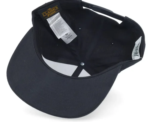 Snapback-Looney Tunes Taz Black Snapback -