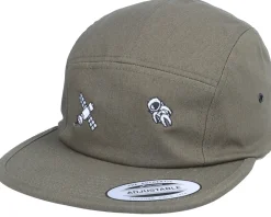 5-Panel-Abducted Tiny Satellite Astronaut Scenery Olive 5-Panel -