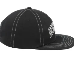 Snapback-DC Varsity Cap Black Strapback -