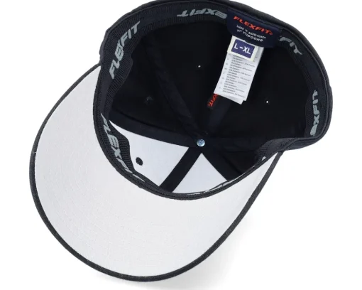 Flexfit-Skillfish White Fish Hook Logo Flexfit - Black