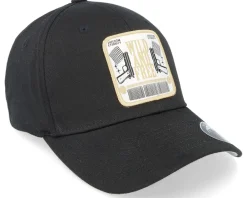 Best 4REAL Wild And Free Patch Black Flexfit -